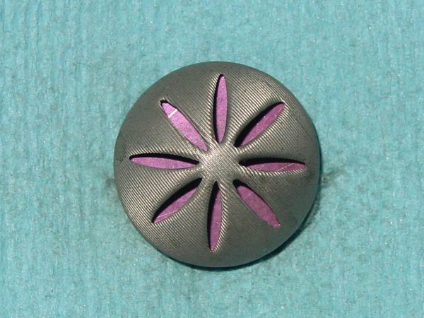 Pattern #26355 - Two-Layered Button w/ Colored Enamel